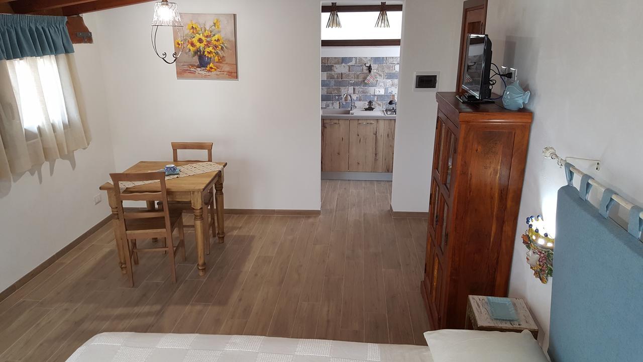 فيلا Casale Degli Ulivi كاستيلوزو المظهر الخارجي الصورة